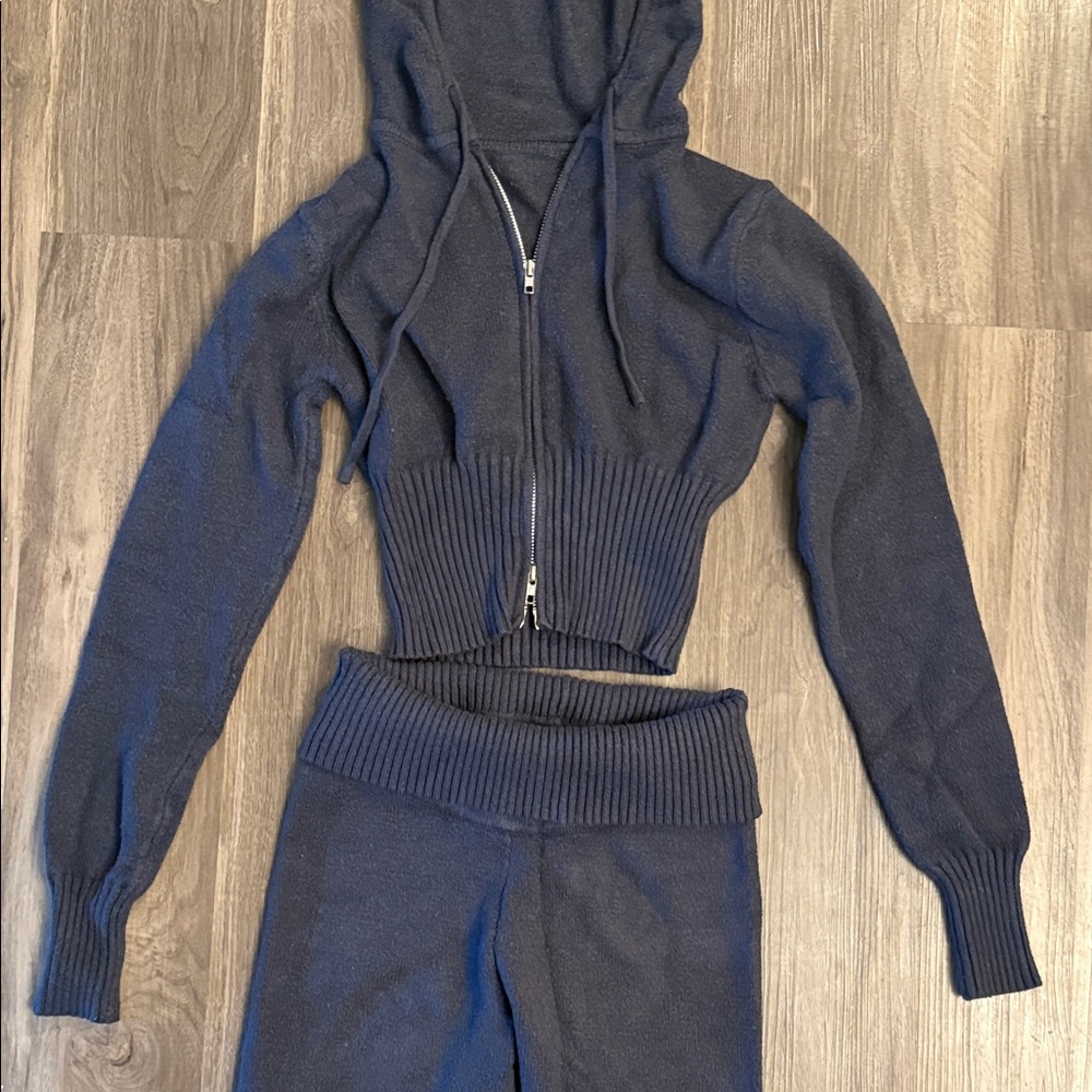 Edikted Navy Blue Knit Set